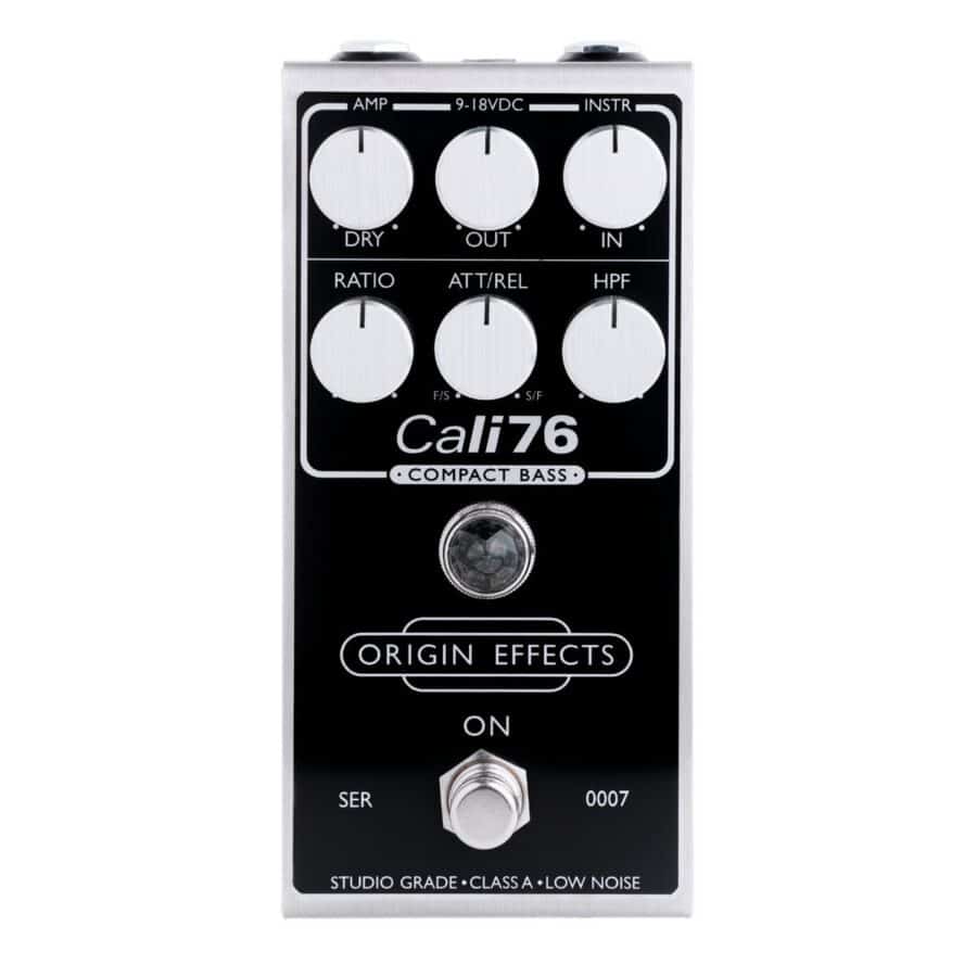 Origin Effects Cali76 Compact Bass 64 Black Panel Front Off (web Use)