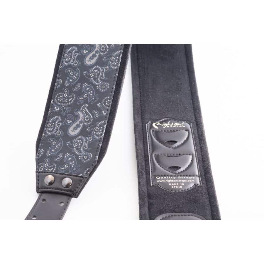 Steady Groove B Paisley Black (4)