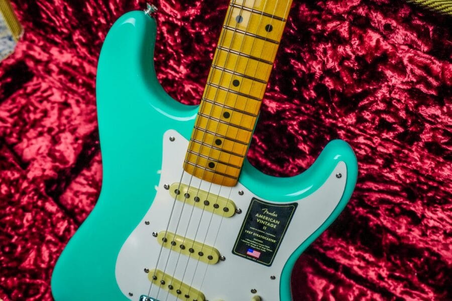 Fender American Vintage Ii 1957 Stratocaster Sea Foam Green (9)