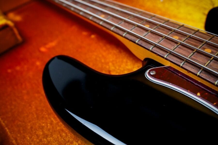 Fender American Vintage Ii 1960 Precision Bass Black (6)