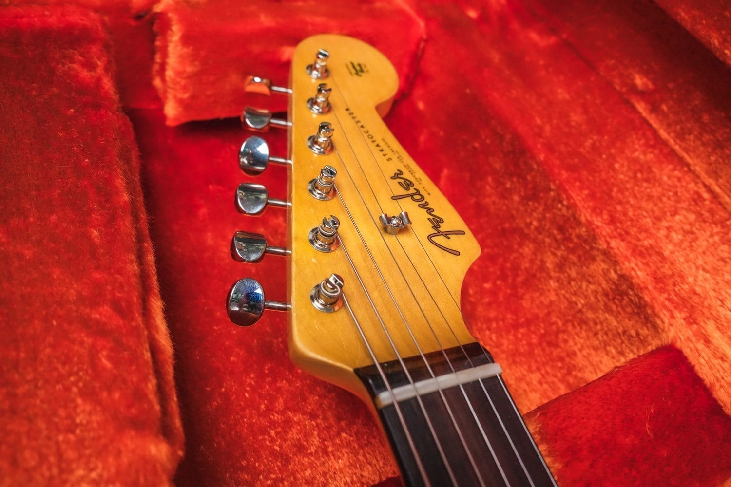 Fender American Vintage Ii 1961 Stratocaster Fiesta Red (6)