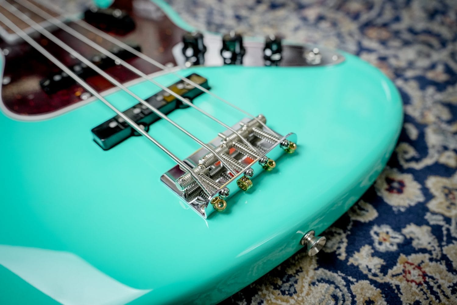 Fender American Vintage Ii 1966 Jazz Bass Sea Foam Green 1 (6)