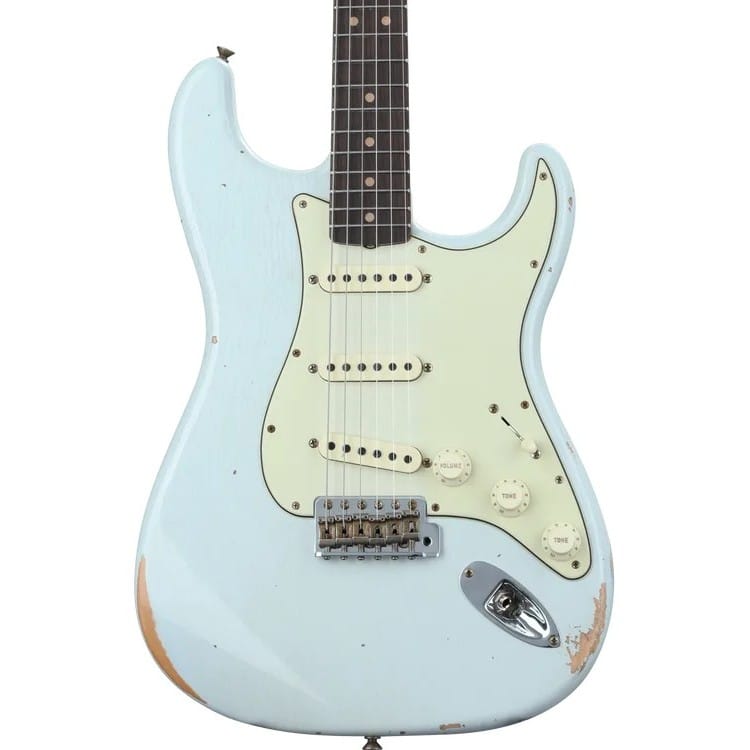 Fender Custom Shop Limited Edition '63 Stratocaster Relic Super Faded Aged Sonic Blue