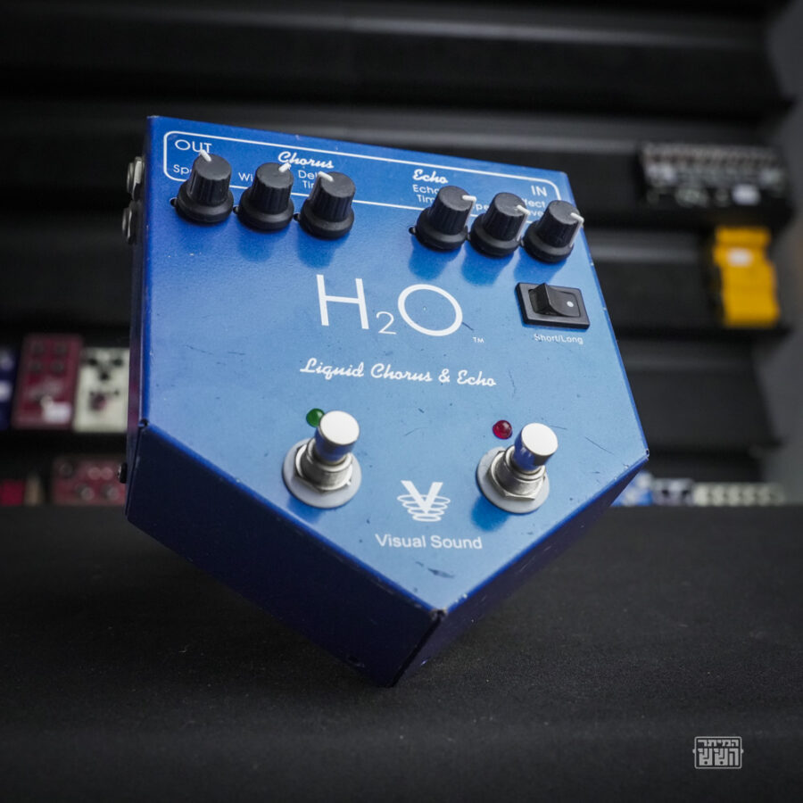 Used0113 Visual Sound H2o Liquid Chorus Echo Used 01