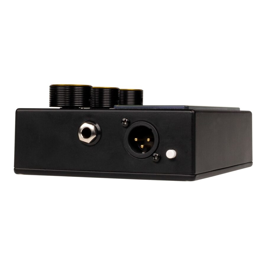 Mantle Output Jacks