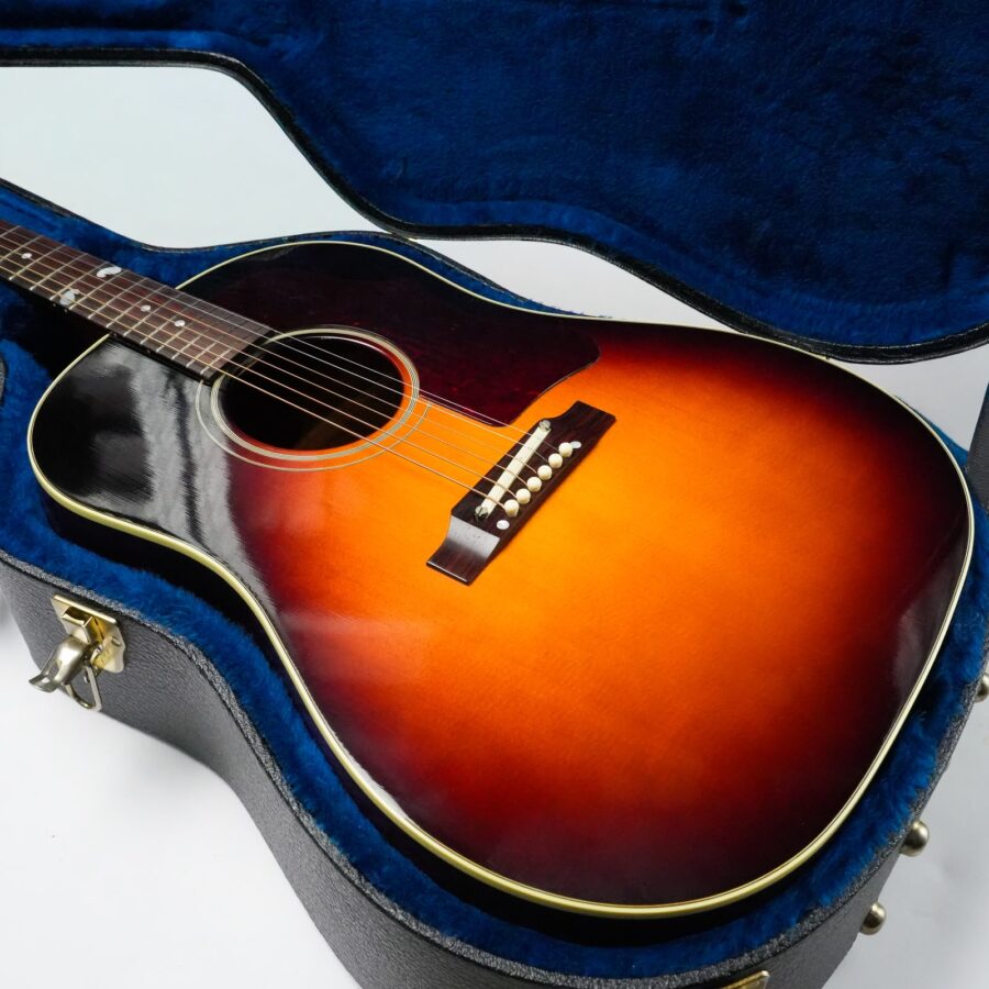 Gibson Custom Shop J45