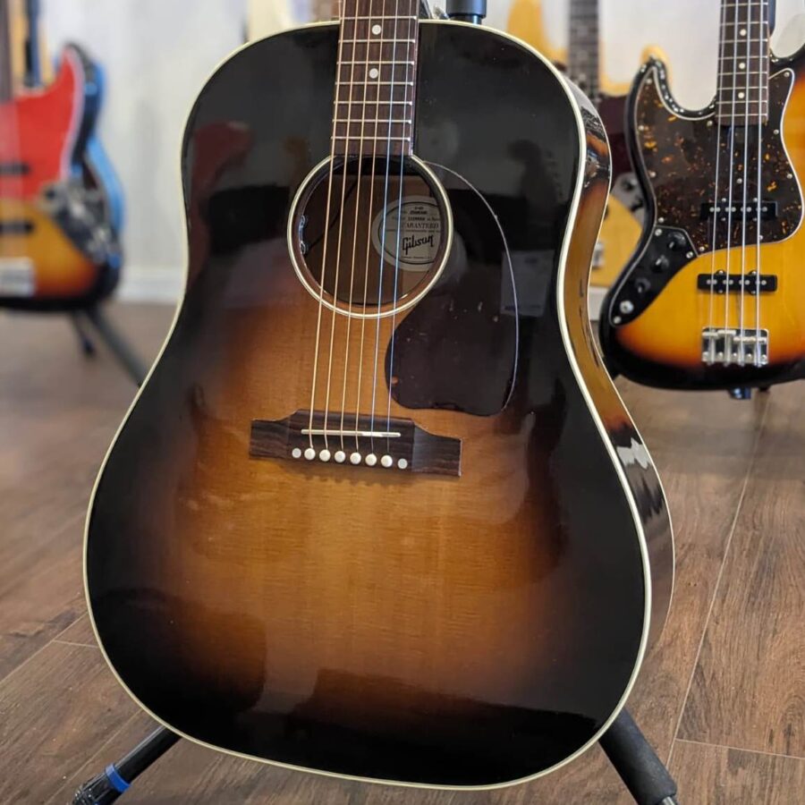Gibson J45 2019